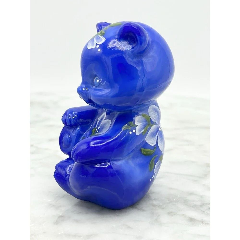 Rare Fenton C5151 Periwinkle Blue Glass Sitting Bear Figurine – Hand-Painted